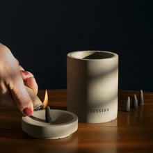 FORMA-3. - CONCRETE INCENSE JAR
